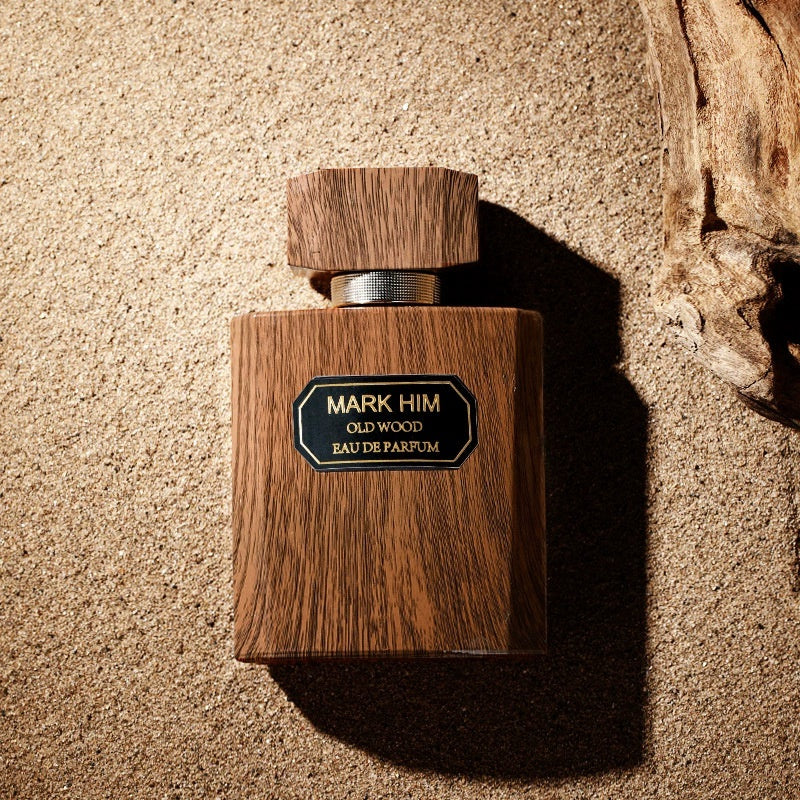 Luxury Oud Wood Men’s Perfume – Long-Lasting Agarwood Fragrance in Wooden Bottle