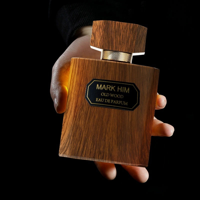 Luxury Oud Wood Men’s Perfume – Long-Lasting Agarwood Fragrance in Wooden Bottle